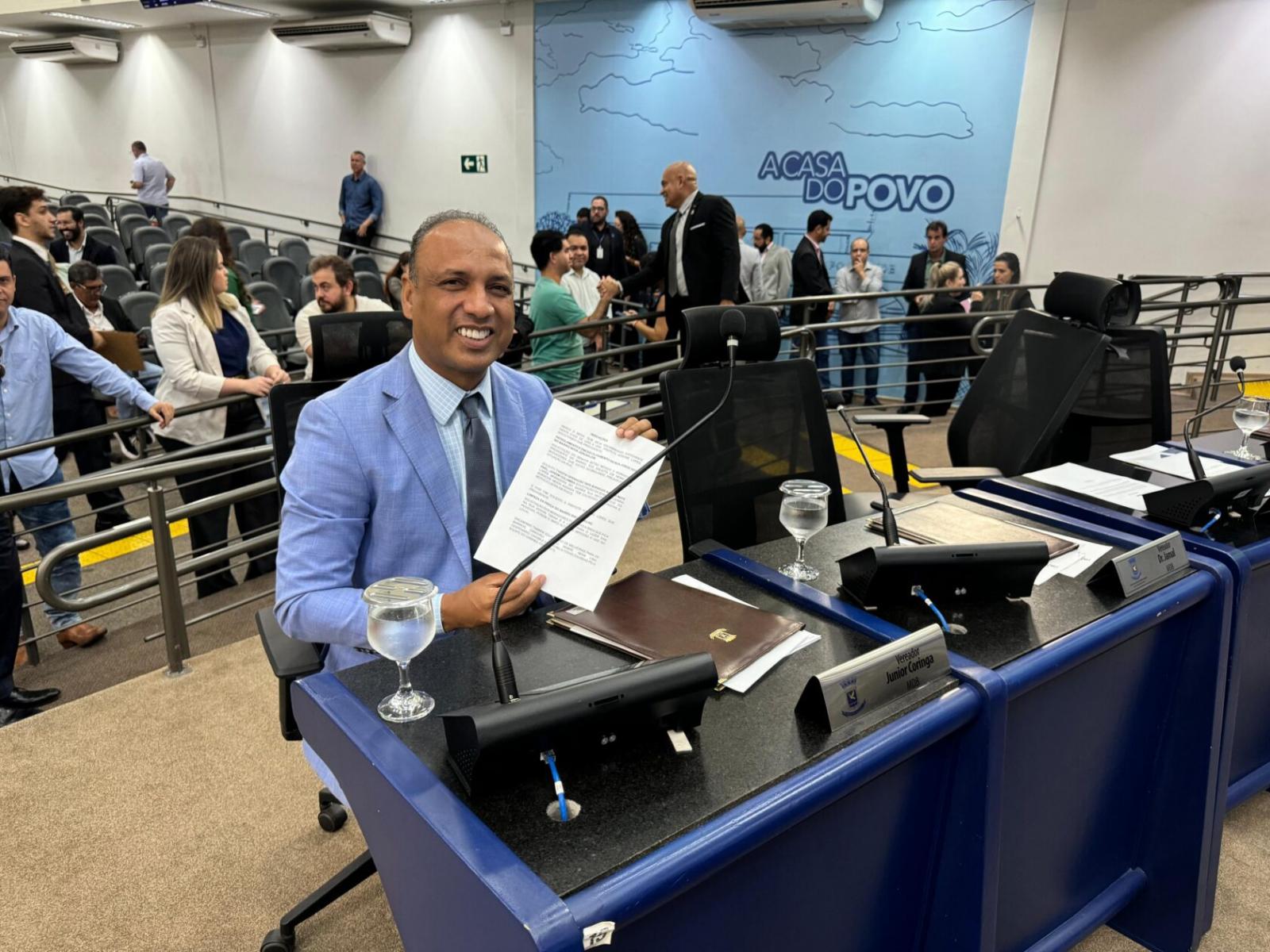 Vereador Junior Coringa apresenta indicações que visam melhorias em diversos bairros da Capital.