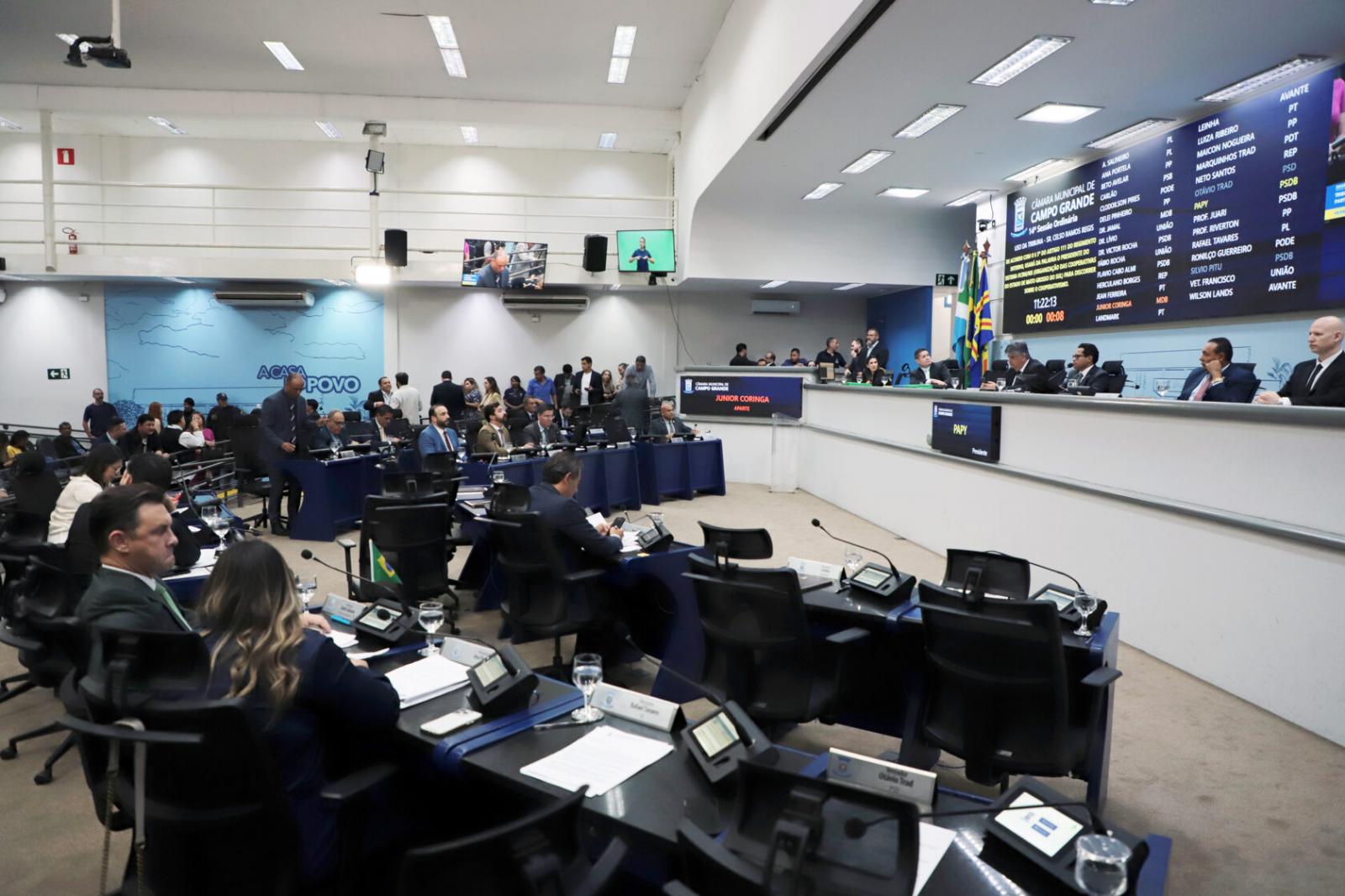Vereadores votam três Projetos e um veto na sessão de terça-feira.