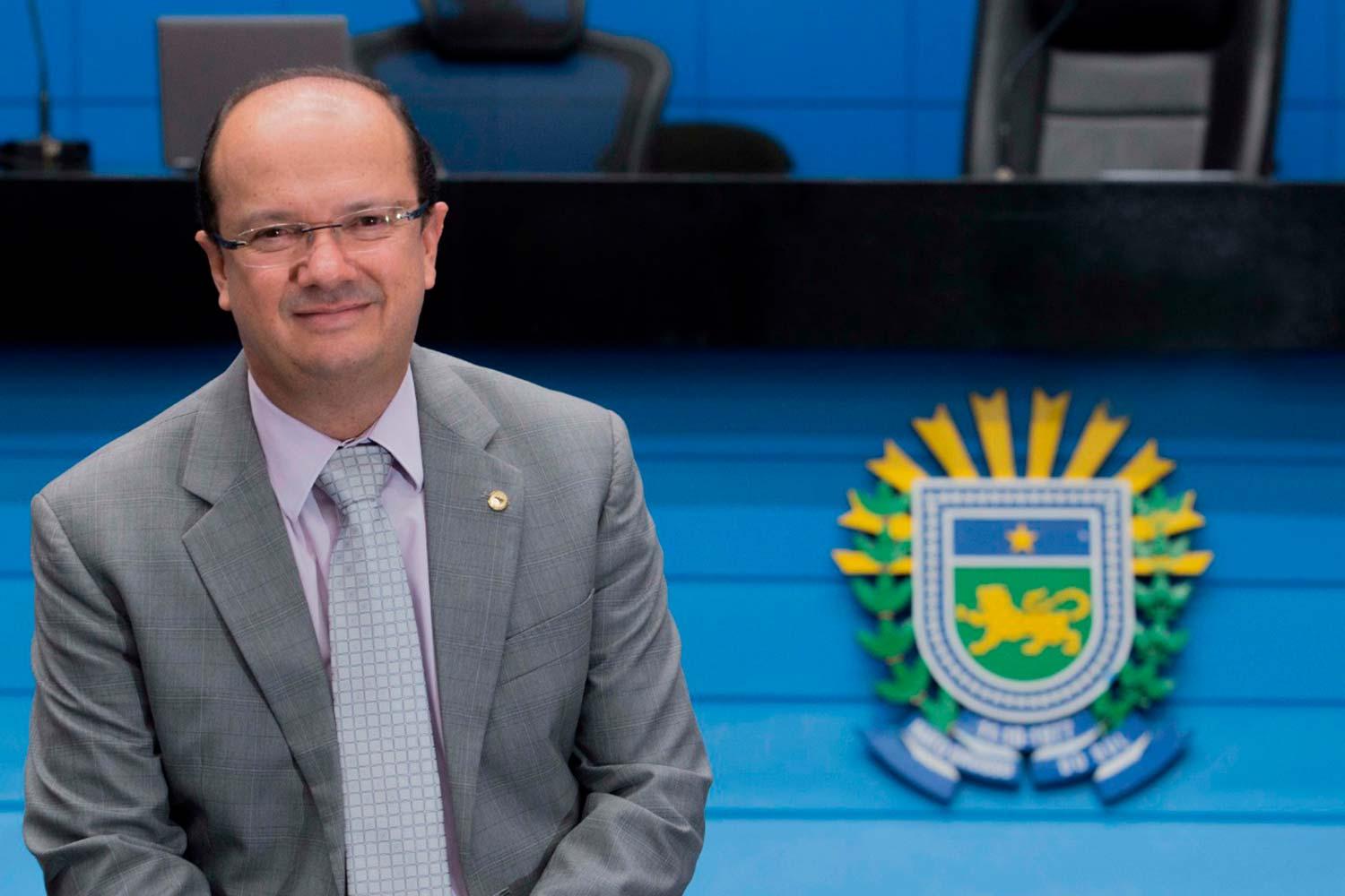 Vice Governador Barbosinha assume o governo do MS como Governador em exercício até 20 de abril.