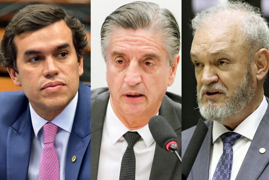 Deputados federais do PSDB de MS vão seguir o Governador Eduardo Riedel e Reinaldo Azambuja quanto à troca.