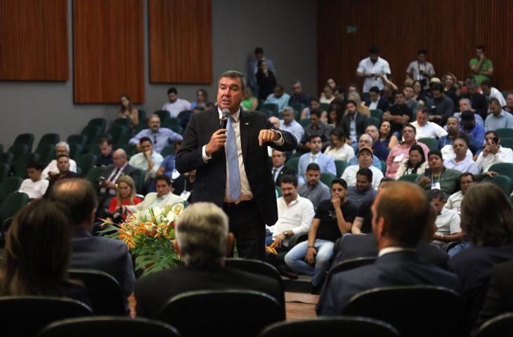 Governo de MS reafirma aos vereadores compromisso de levar investimentos aos 79 municípios.