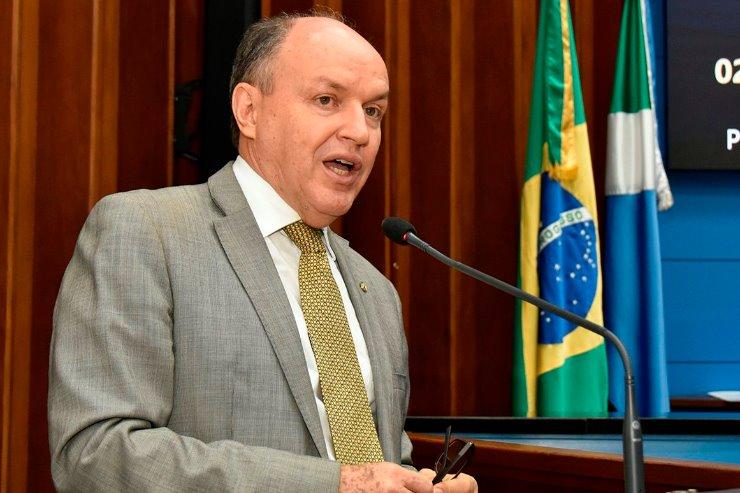  O deputado estadual Junior Mochi (MDB) vai à tribuna da Alems e critica leilão com CCR MSVia como única interessada.