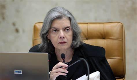 PF vai investigar caso da ministra barrada em evento da Comissão de Ética.