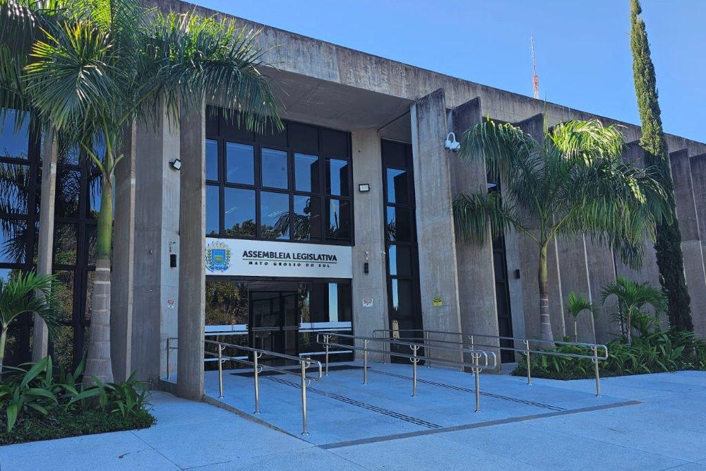 Proposta prevê 5,06% de revisão geral sobre a remuneração dos servidores estaduais.