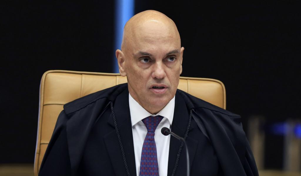 Advocacia do Senado pede autorização do Ministro do STF Alexandre  Moraes para visitar presos pelo 8/1 .