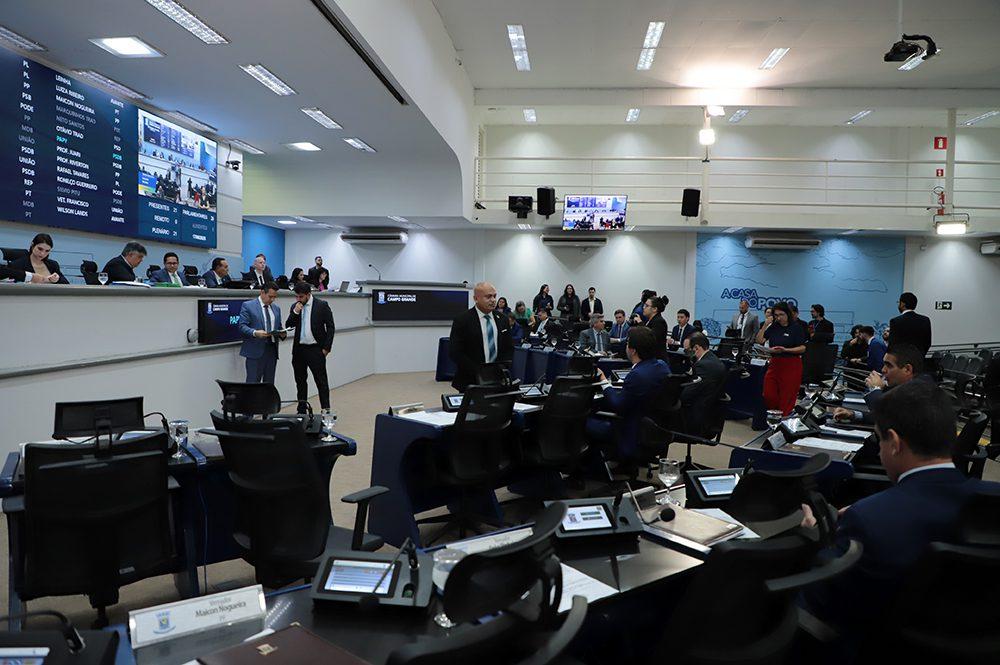 Vereadores votam projetos da Escola do Legislativo, nesta terça-feira  dia 24, saúde da mulher e valorização do Terceiro Setor