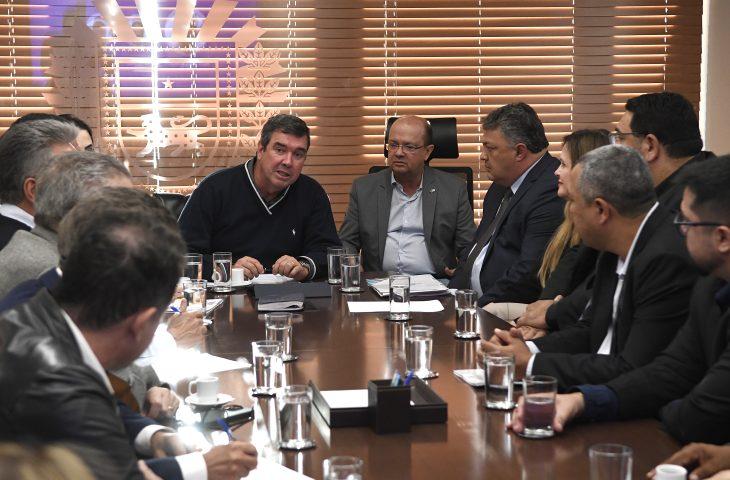 Ladário recebe investimentos do MS Ativo para obra de pavimentação e drenagem no bairro Nova Aliança.