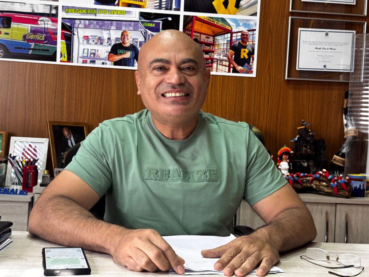 Lei de Ronilço Guerreiro classifica fibromiálgicos como pessoas com deficiência e garante atendimento prioritário.