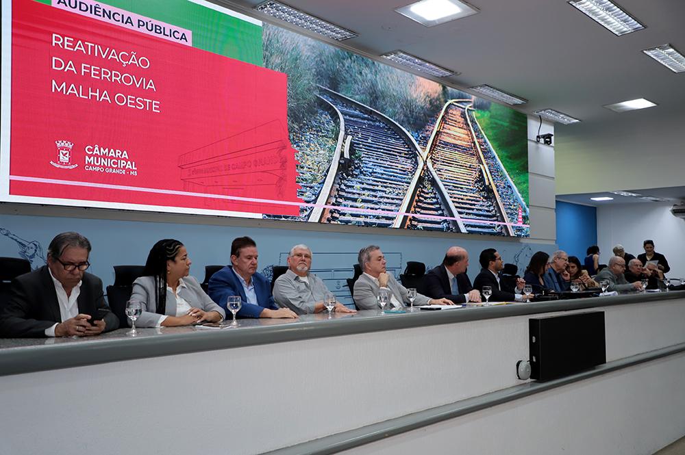Audiência da Câmara é ponto de partida para recuperação da ferrovia Malha Oeste.