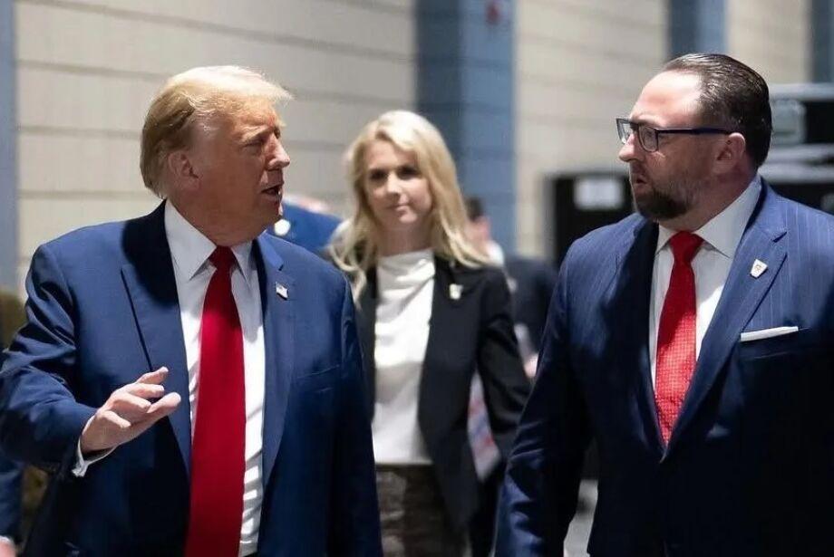 Conselheiro do presidente dos Estados Unidos Donald Trump diz que não vai parar até que o ex presidente do Brasil  Jair Messias Bolsonaro 'esteja livre.