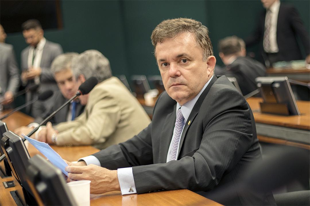 O PT espera entregar cargos e garantir filiação de Trad até a próxima semana, diz Vander.