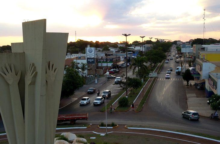 Passarela na rodovia MS-156 terá impacto direto em estudantes e servidores em Dourados.