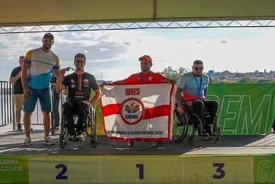 Atleta de Campo Grande conquista bronze no Campeonato Brasileiro de Paracanoagem.