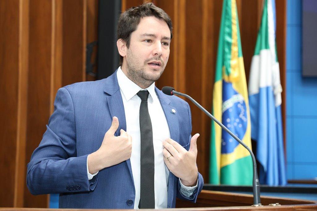 João Henrique cobra prestação de contas do Governo à ALEMS e questiona renúncias fiscais.