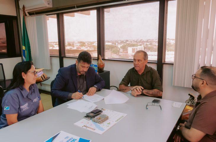 Fundesporte firma parceria com faculdade para oferecer atendimento psicológico gratuito a atletas.