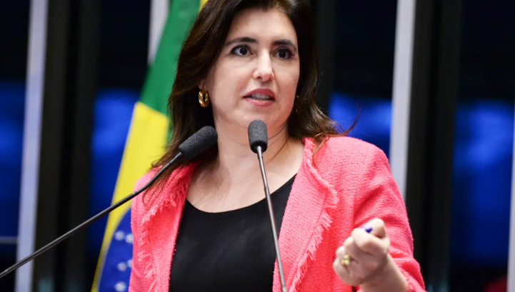 Simone Tebet nega boataria de que vai trocar MDB pelo PSB.