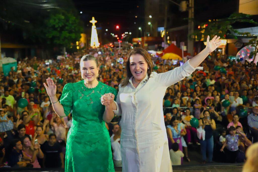 A prefeita Adriane Lopes e a vice prefeita Camilla Nascimento comemora a Abertura do Natal de Campo Grande transforma o Centro em palco de festa e alegria para toda a família.