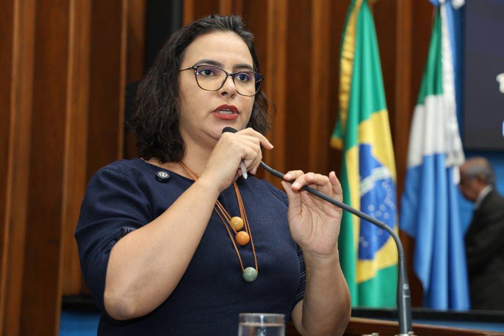 Mapeamento e organização de dados sobre impactos da crise climática é tema de proposta.