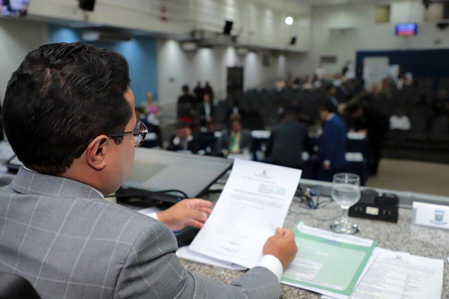 Câmara oficializa criação de Comissão Especial para apurar aplicações do Banco Master pelo IMPCG.