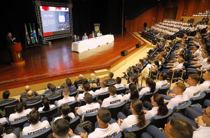 Governo de MS reforça segurança pública e inicia formação de 472 novos policiais civis.