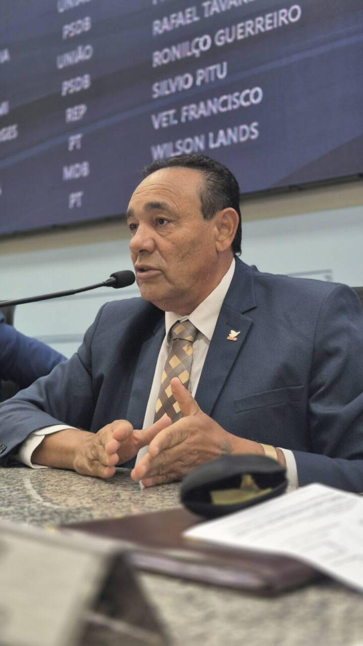 Vereador Carlão destaca que tributos devem retornar em serviços de qualidade: “Meu compromisso é cobrar o Executivo”.
