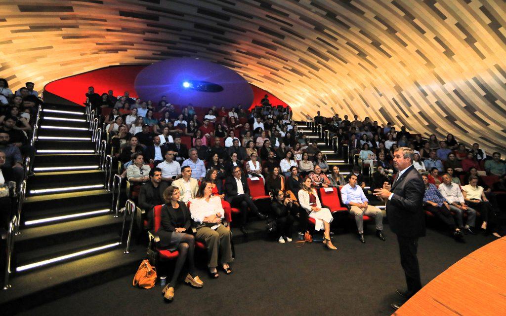 Transparência e inclusão: Governo de MS assina decreto para tornar linguagem pública mais clara ao cidadão.