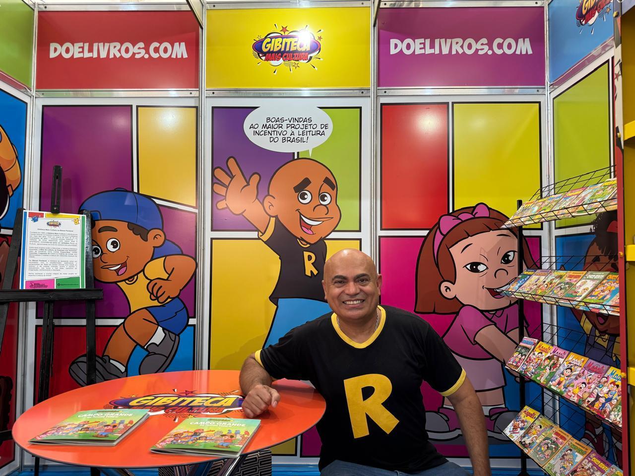 Com apoio de Ronilço Guerreiro, Festival da Juventude começa hoje com espaço da Gibiteca e exposição de gibis.