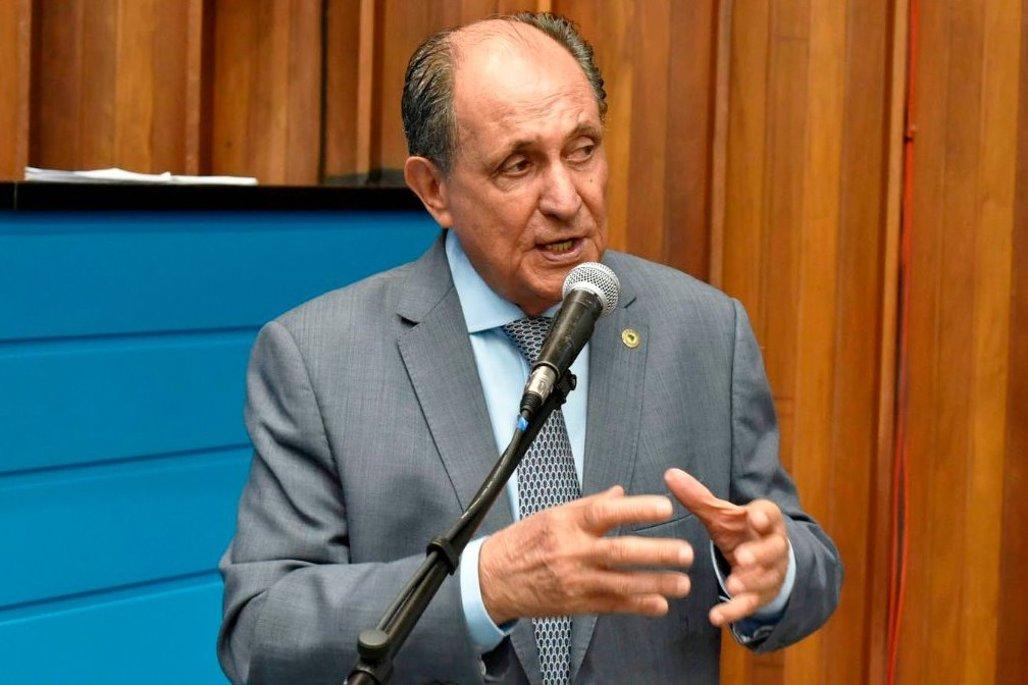 Lei: Calendário Oficial tem Feira Literária de MS incluída.