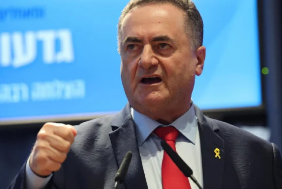 Ministro da Defesa do Israel ameaça matar quem for escolhido como líder supremo do Irã.