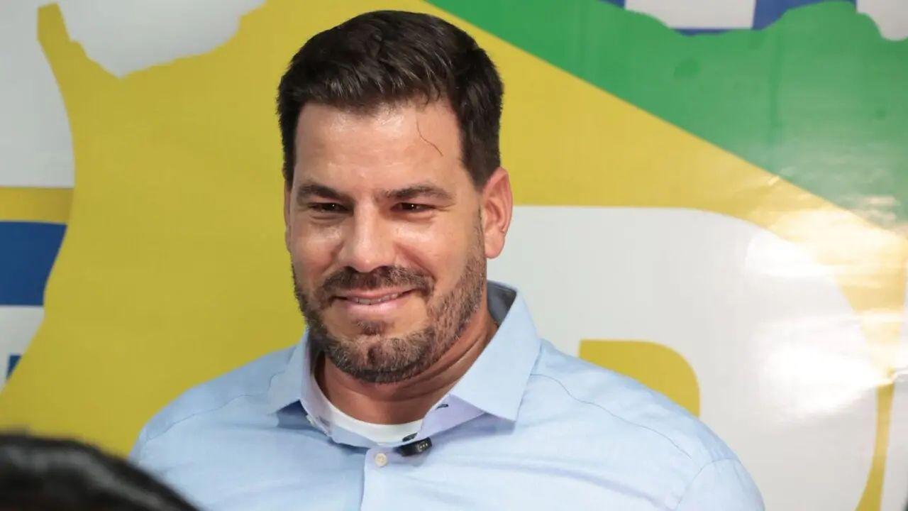 O Capitão Contar diz quem define Senado do partido PL em Campo Grande Mato Grosso do Sul é Flávio Bolsonaro e Valdemar Costa Neto.