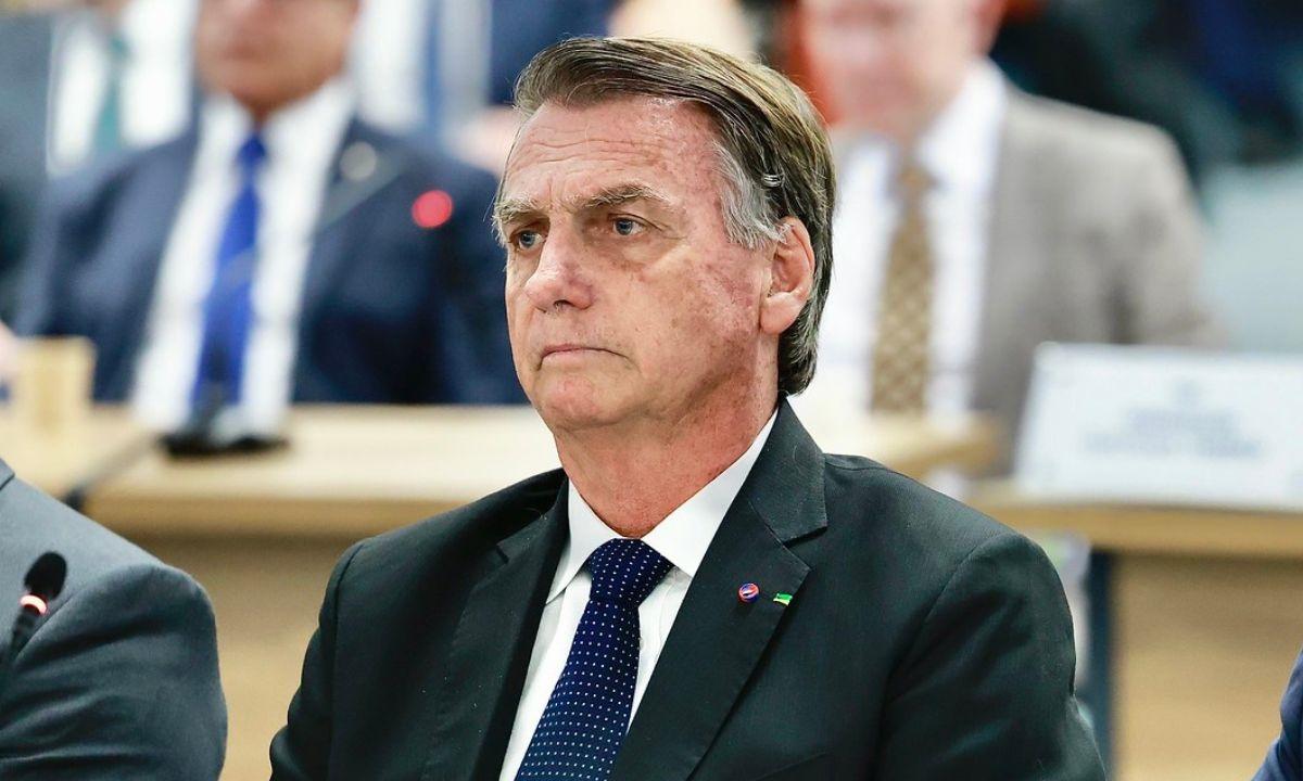PGR se manifesta a favor de prisão domiciliar para o ex presidente  Jair Messias Bolsonaro.