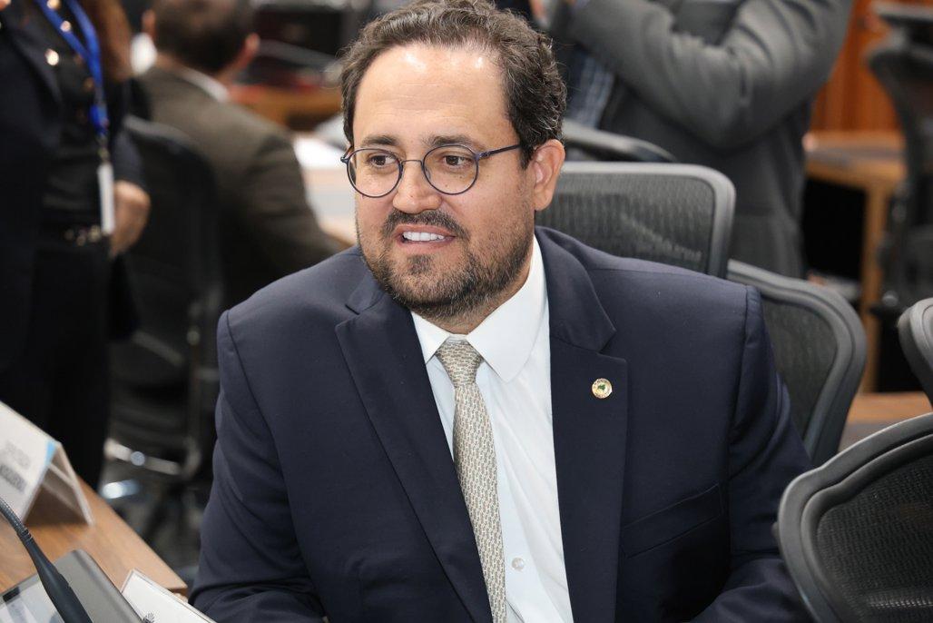 Proposta cria o Dia do Campista Católico, incluindo no calendário retiros durante o Carnaval.
