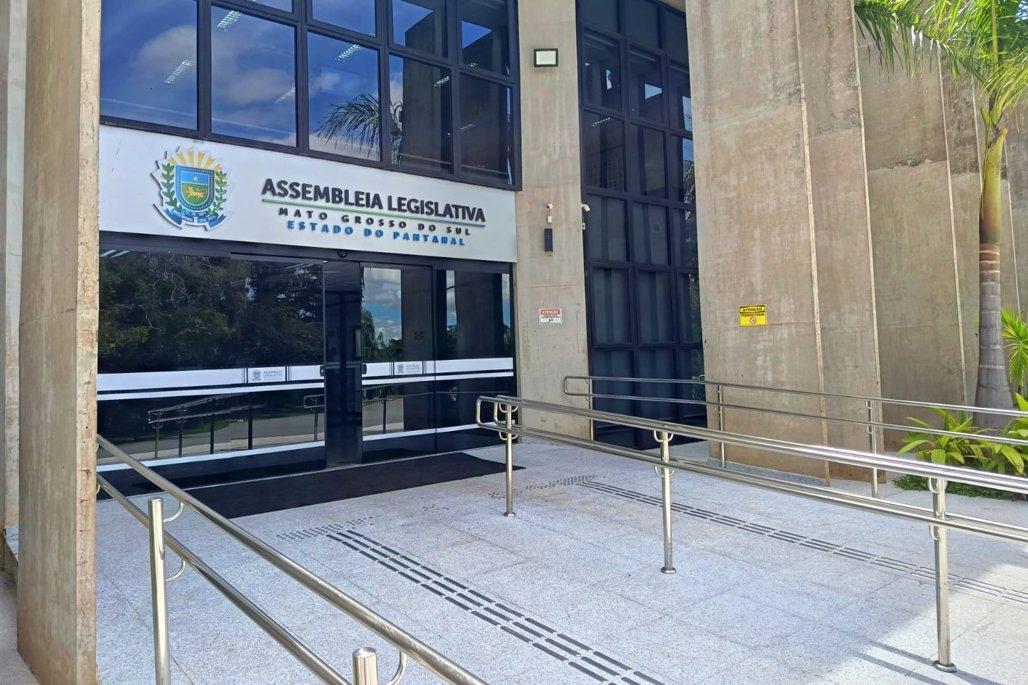 Publicado Edital de Convocação para a realização das provas do II Concurso da ALEMS.