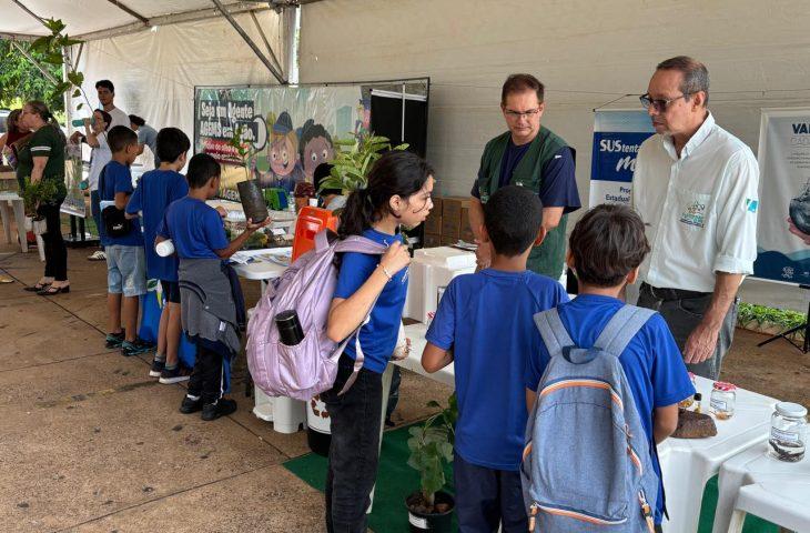 SES participa do Drive Thru da Sustentabilidade e reforça ações de saúde e educação ambiental.