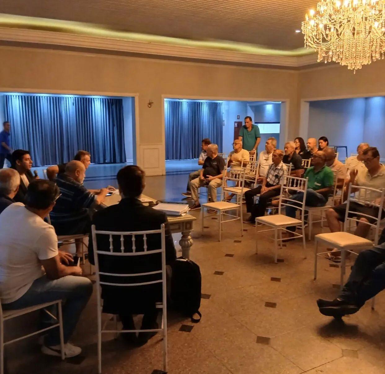 Gestão de Excelência, o Coronel Sidinei concorre à reeleição e projeta o Rádio Clube como uma instituição “maior e melhor” para os sócios do clube em 2026. Gestão de Excelência, o Coronel Sidinei concorre à reeleição e projeta o Rádio Clube como uma instituição “maior e melhor” para os sócios do clube em 2026.