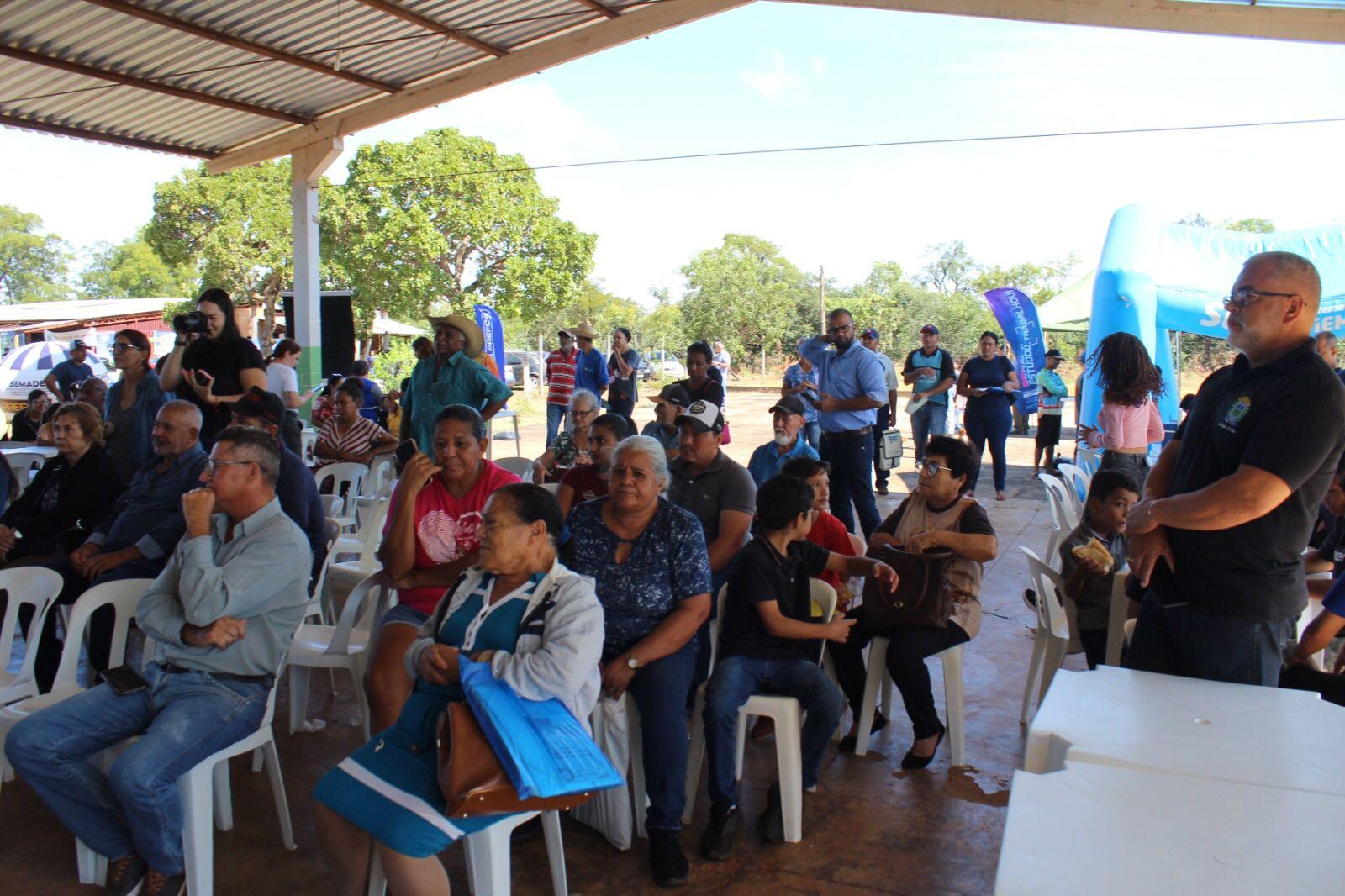 “Pela Primeira Vez na História, Prefeita Adriane Lopes  e Deputado Lídio Lopes,  junto com o Subprefeito Elenilton Dutra Rompe Barreiras e Leva Ação Agro Social ao Assentamento Três Corações”