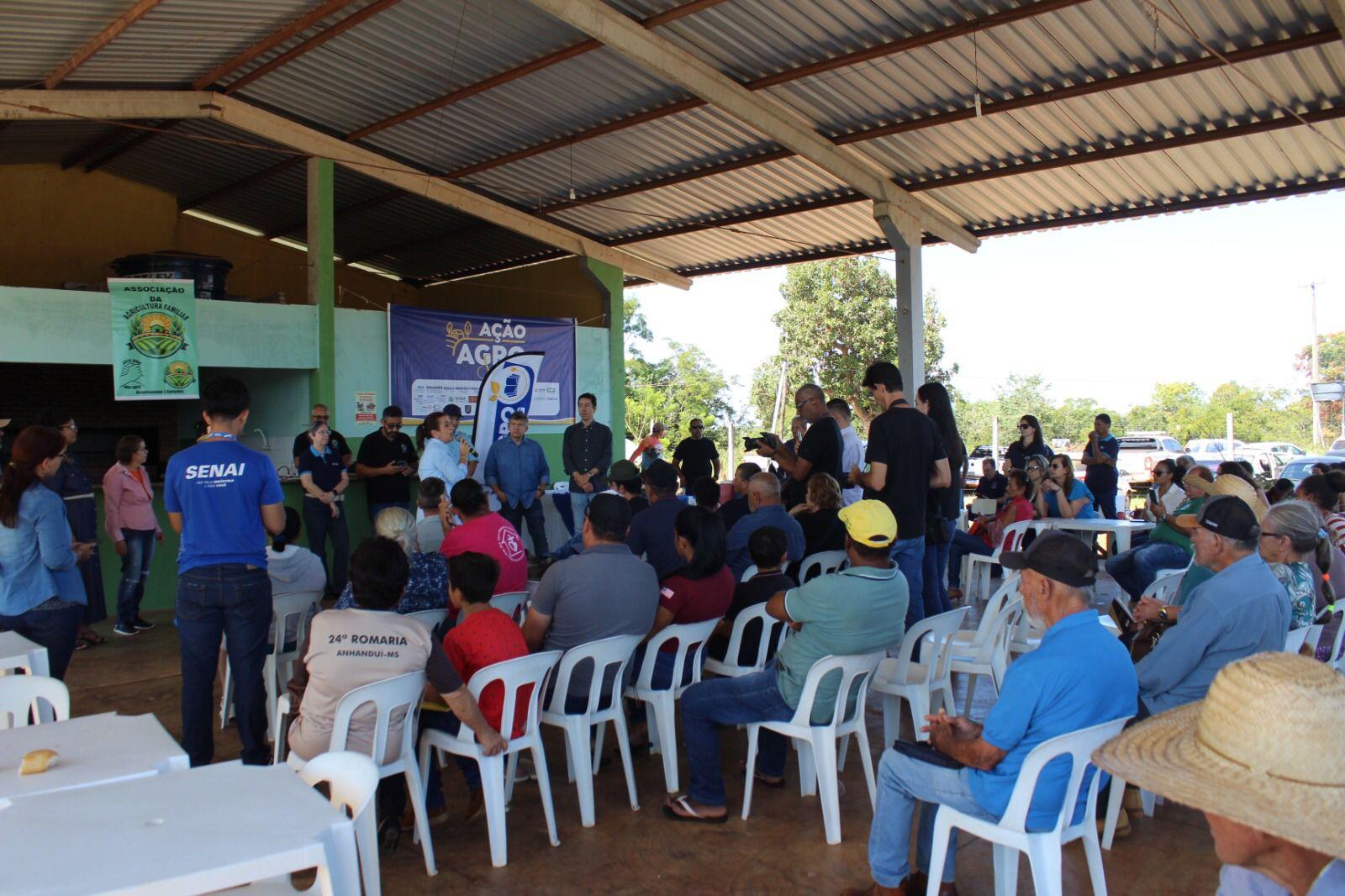 “Pela Primeira Vez na História, Prefeita Adriane Lopes  e Deputado Lídio Lopes,  junto com o Subprefeito Elenilton Dutra Rompe Barreiras e Leva Ação Agro Social ao Assentamento Três Corações”