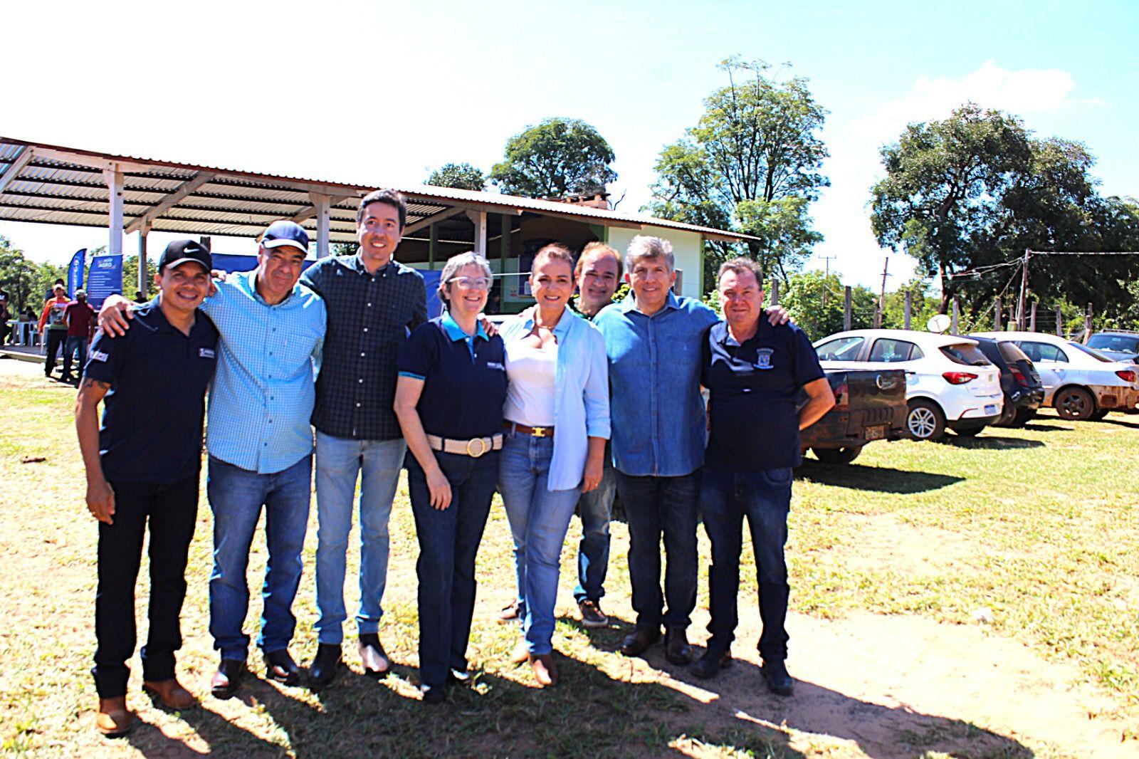 “Pela Primeira Vez na História, Prefeita Adriane Lopes  e Deputado Lídio Lopes,  junto com o Subprefeito Elenilton Dutra Rompe Barreiras e Leva Ação Agro Social ao Assentamento Três Corações”