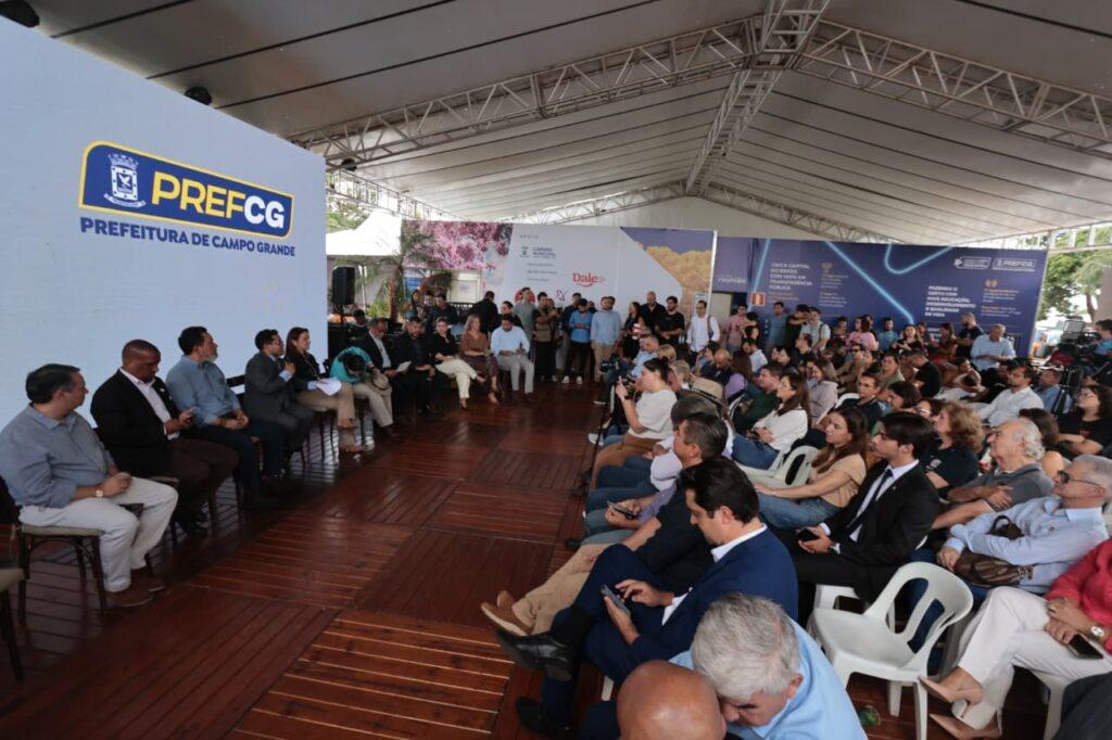 UniverCidade reúne universidades e poder público na Expogrande. UniverCidade reúne universidades e poder público na Expogrande.