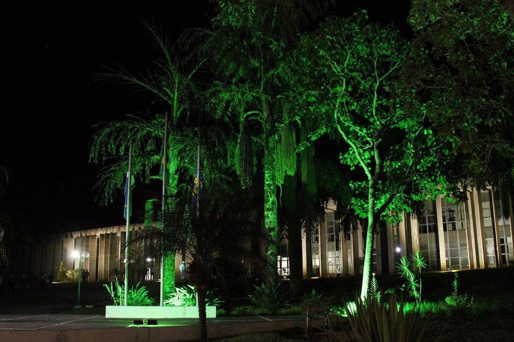 Abril Verde: Afastamentos por saúde mental aumentam 70% em MS; um caso a cada 54 minutos.