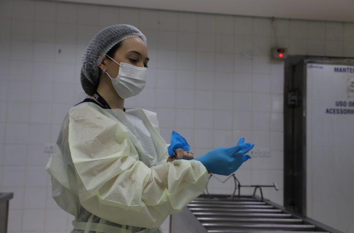 Perícia médico-legal em MS vai além da necropsia e atua no atendimento de vítimas e na produção de provas.