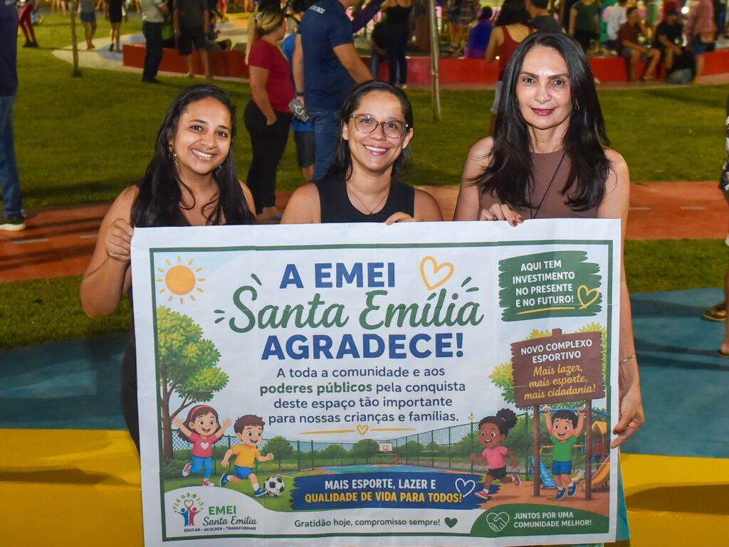 Secretário Darci Caldo participa da inauguração do Complexo Esportivo do Jardim Santa Emília ao lado de grandes lideranças. Secretário Darci Caldo participa da inauguração do Complexo Esportivo do Jardim Santa Emília ao lado de grandes lideranças.