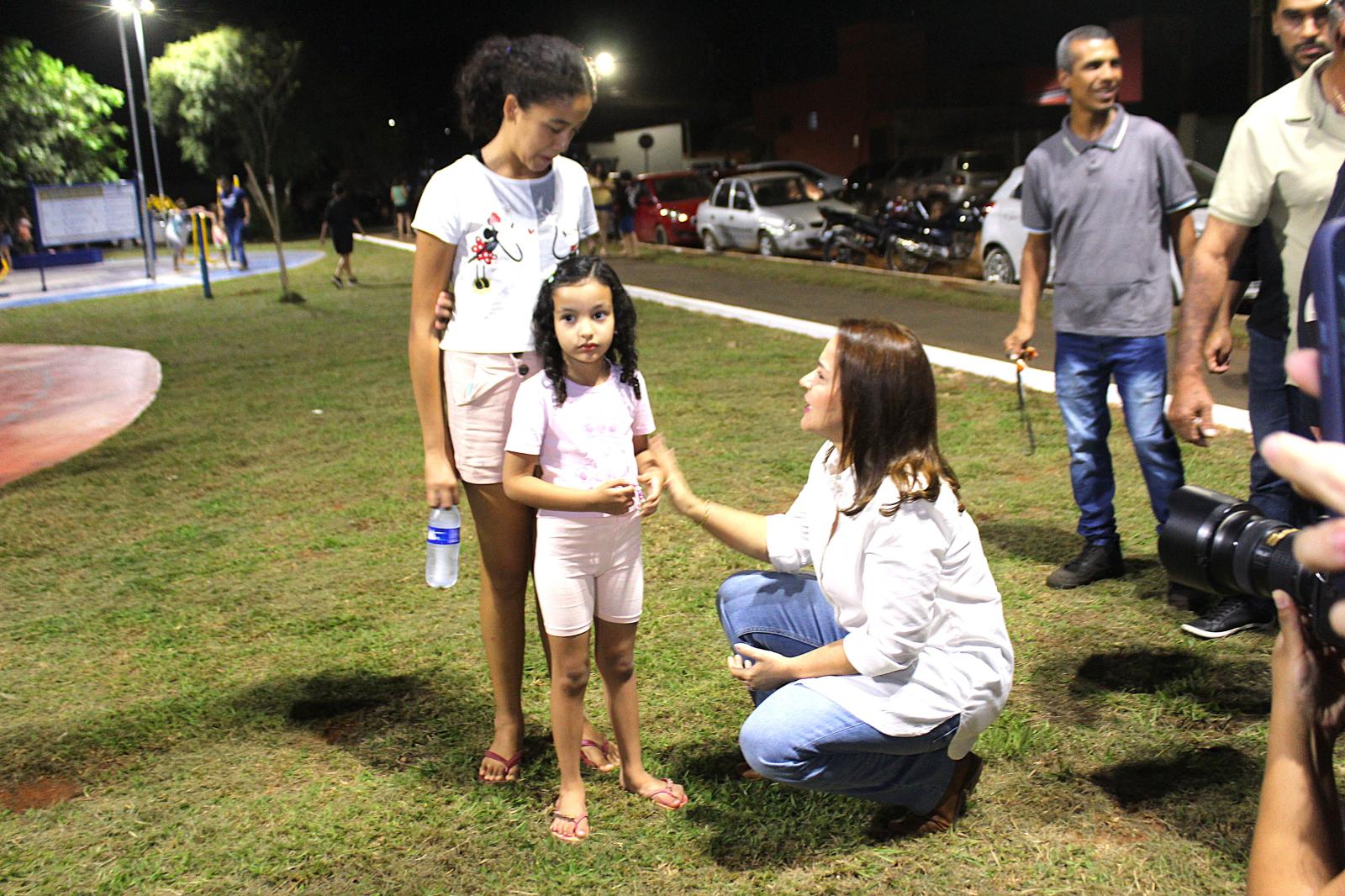 Secretário Darci Caldo participa da inauguração do Complexo Esportivo do Jardim Santa Emília ao lado de grandes lideranças. Secretário Darci Caldo participa da inauguração do Complexo Esportivo do Jardim Santa Emília ao lado de grandes lideranças.