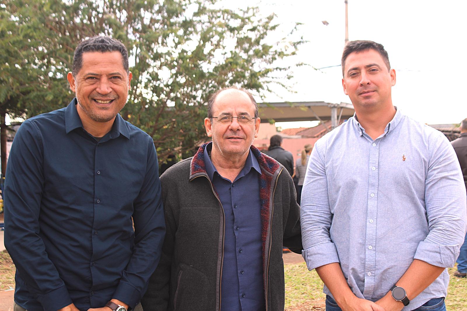 Marcos Alex Melo Representa o Secretário Darci Caldo na Inauguração do Playground da Aldeia Urbana Marçal de Souza.