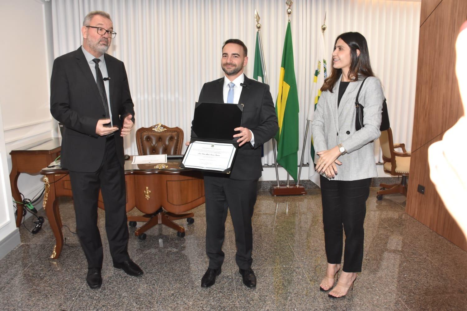 João Mattogrosso é diplomado deputado estadual e vai tomar posse na próxima semana. João Mattogrosso é diplomado deputado estadual e vai tomar posse na próxima semana.