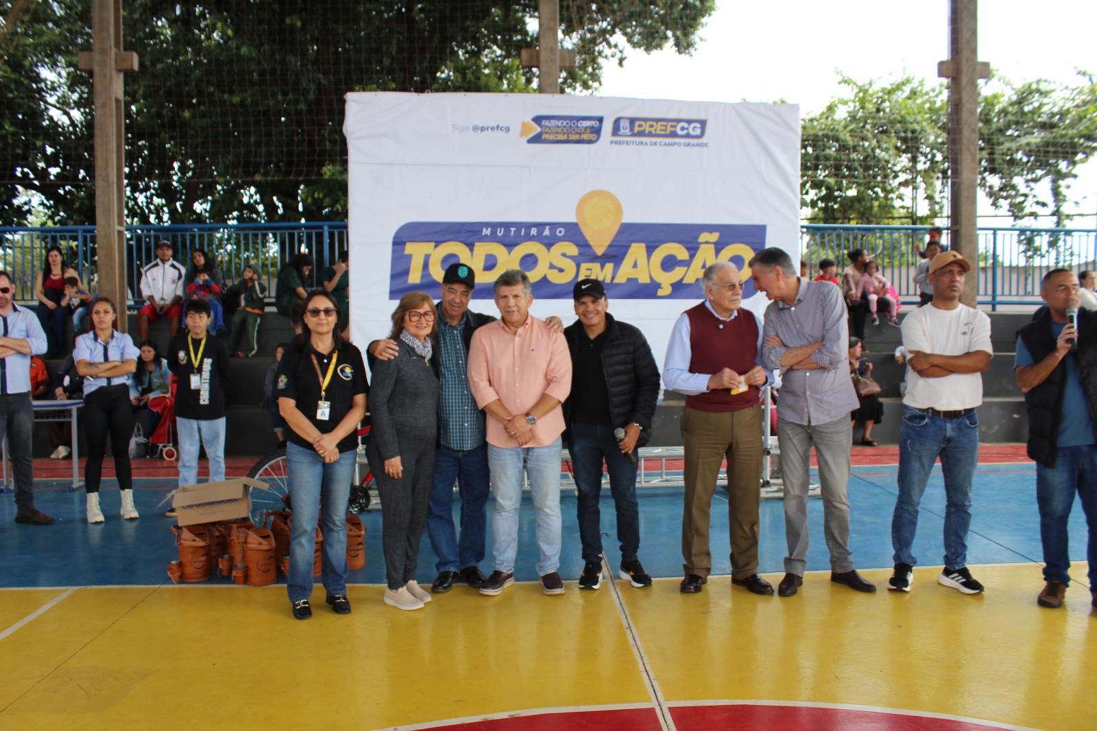 Secretário Darci Caldo prestigia o “Todos em Ação” ao lado da prefeita Adriane Lopes e demais autoridades. Secretário Darci Caldo prestigia o “Todos em Ação” ao lado da prefeita Adriane Lopes e demais autoridades.