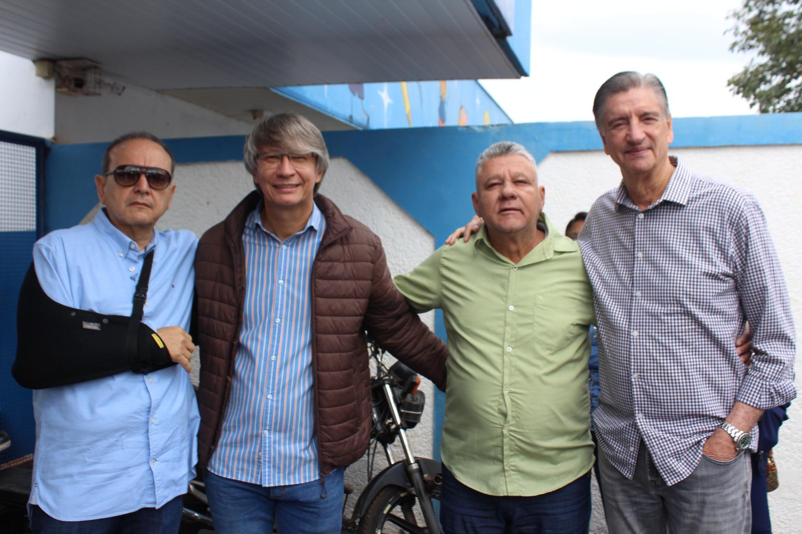 Secretário Darci Caldo prestigia o “Todos em Ação” ao lado da prefeita Adriane Lopes e demais autoridades. Secretário Darci Caldo prestigia o “Todos em Ação” ao lado da prefeita Adriane Lopes e demais autoridades.