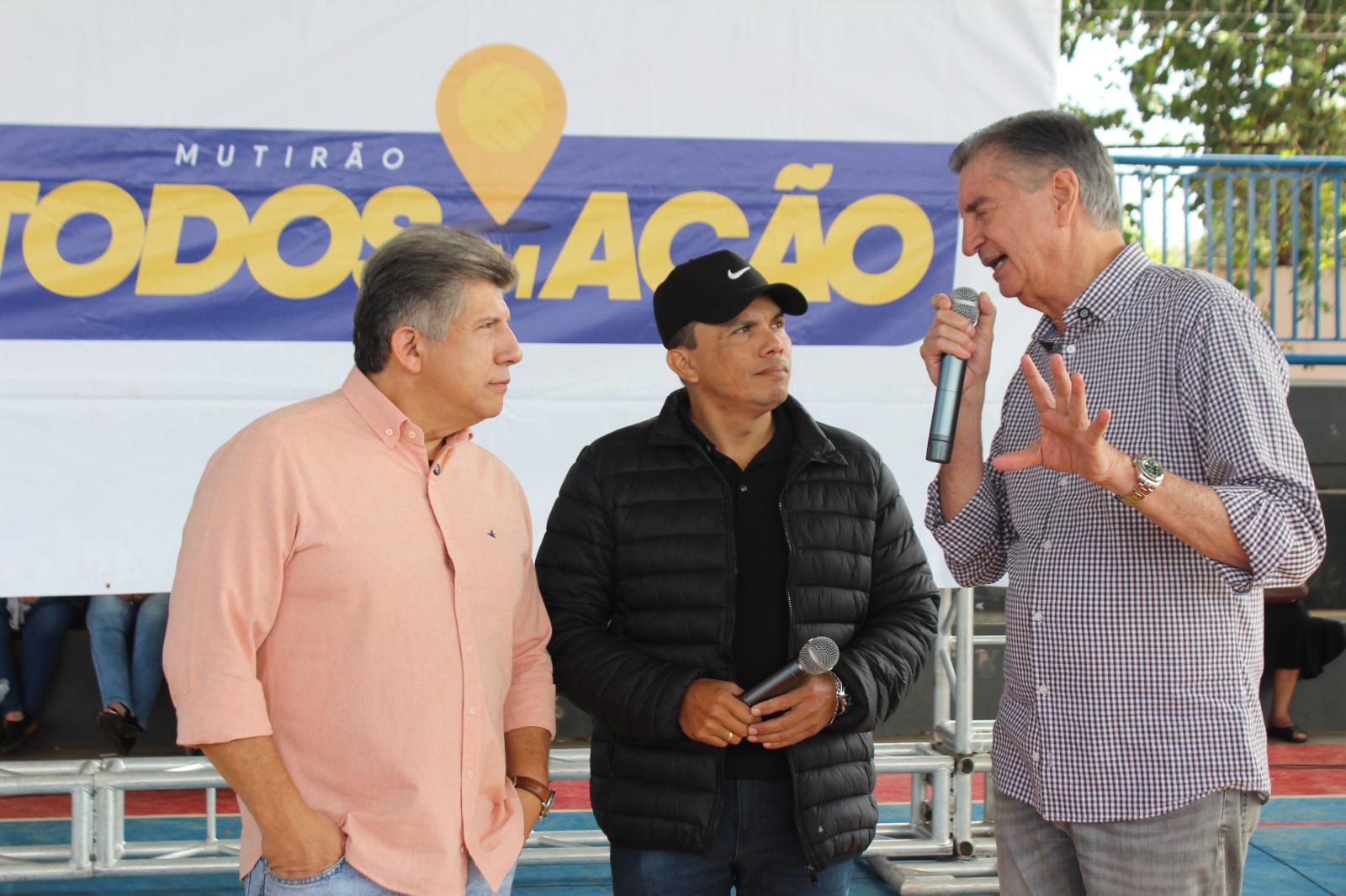 Secretário Darci Caldo prestigia o “Todos em Ação” ao lado da prefeita Adriane Lopes e demais autoridades. Secretário Darci Caldo prestigia o “Todos em Ação” ao lado da prefeita Adriane Lopes e demais autoridades.