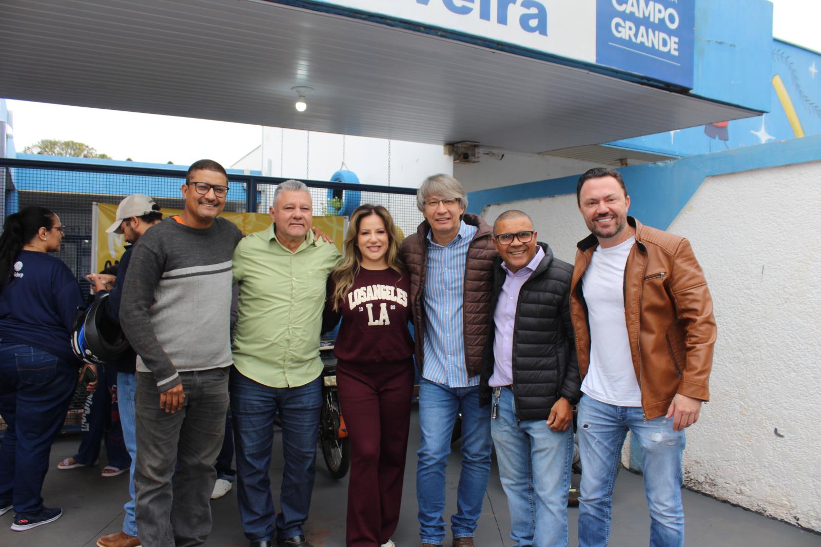 Secretário Darci Caldo prestigia o “Todos em Ação” ao lado da prefeita Adriane Lopes e demais autoridades. Secretário Darci Caldo prestigia o “Todos em Ação” ao lado da prefeita Adriane Lopes e demais autoridades.