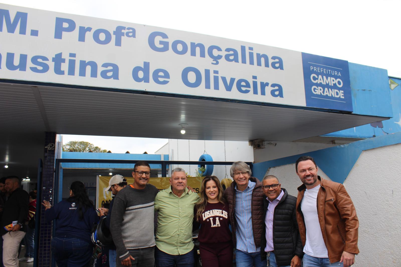 Secretário Darci Caldo prestigia o “Todos em Ação” ao lado da prefeita Adriane Lopes e demais autoridades. Secretário Darci Caldo prestigia o “Todos em Ação” ao lado da prefeita Adriane Lopes e demais autoridades.